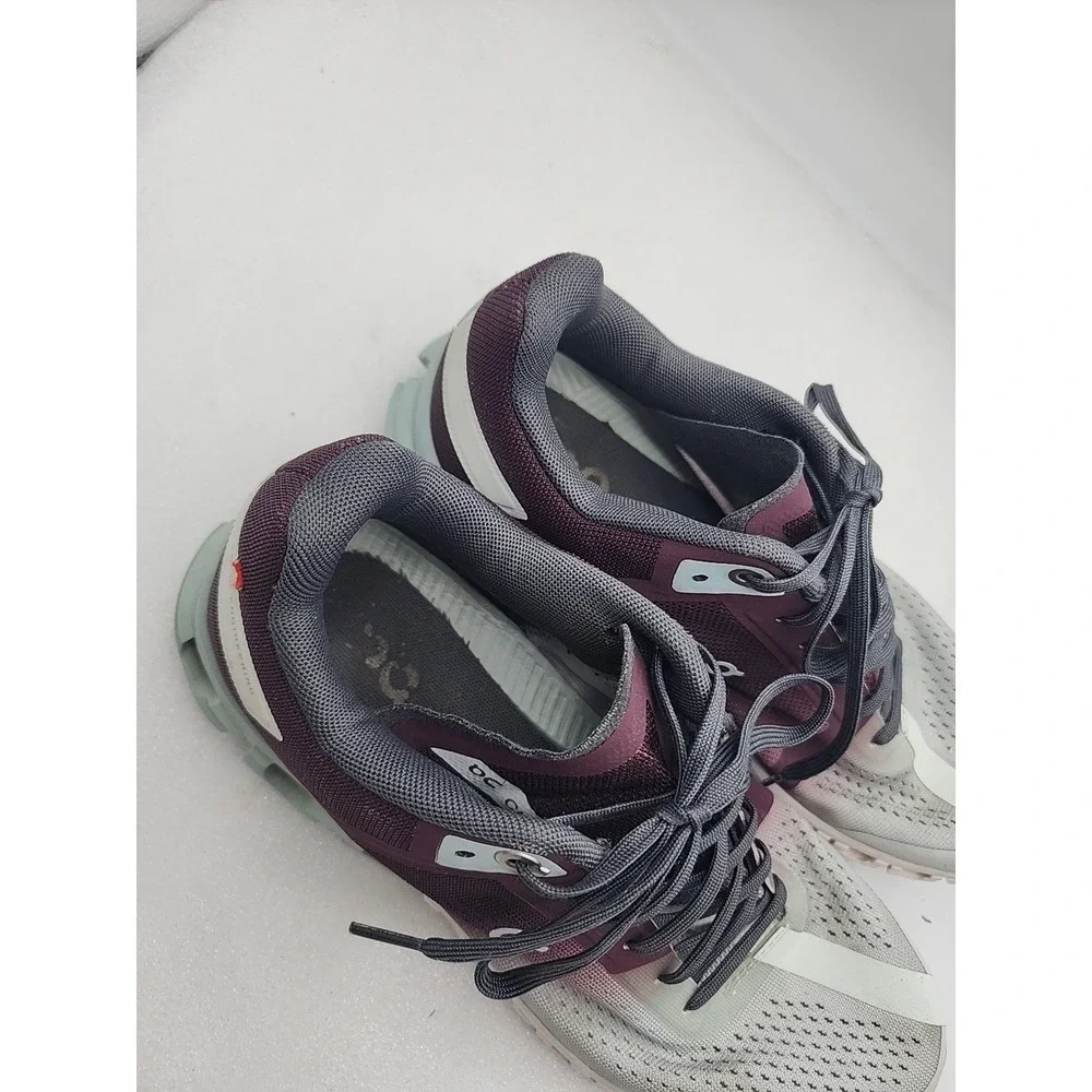 On Cloudflow Running Shoes Womens Size 8 Gray Maroon Athletic Lace Up Sneakers - Picture 6 of 10